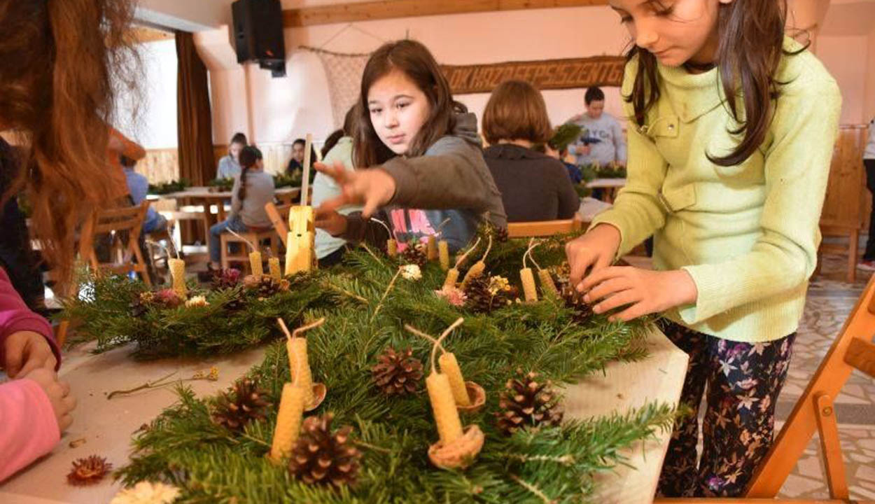 Virtuális adventi műhely