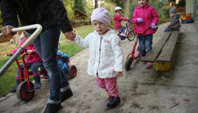 Egyszerűsödhetnek az örökbefogadások Romániában