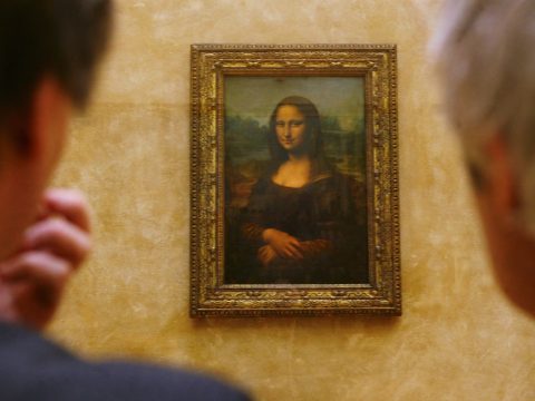 Akinek minden pénzt megért, hogy védőüveg nélkül lássa a Mona Lisa festményt