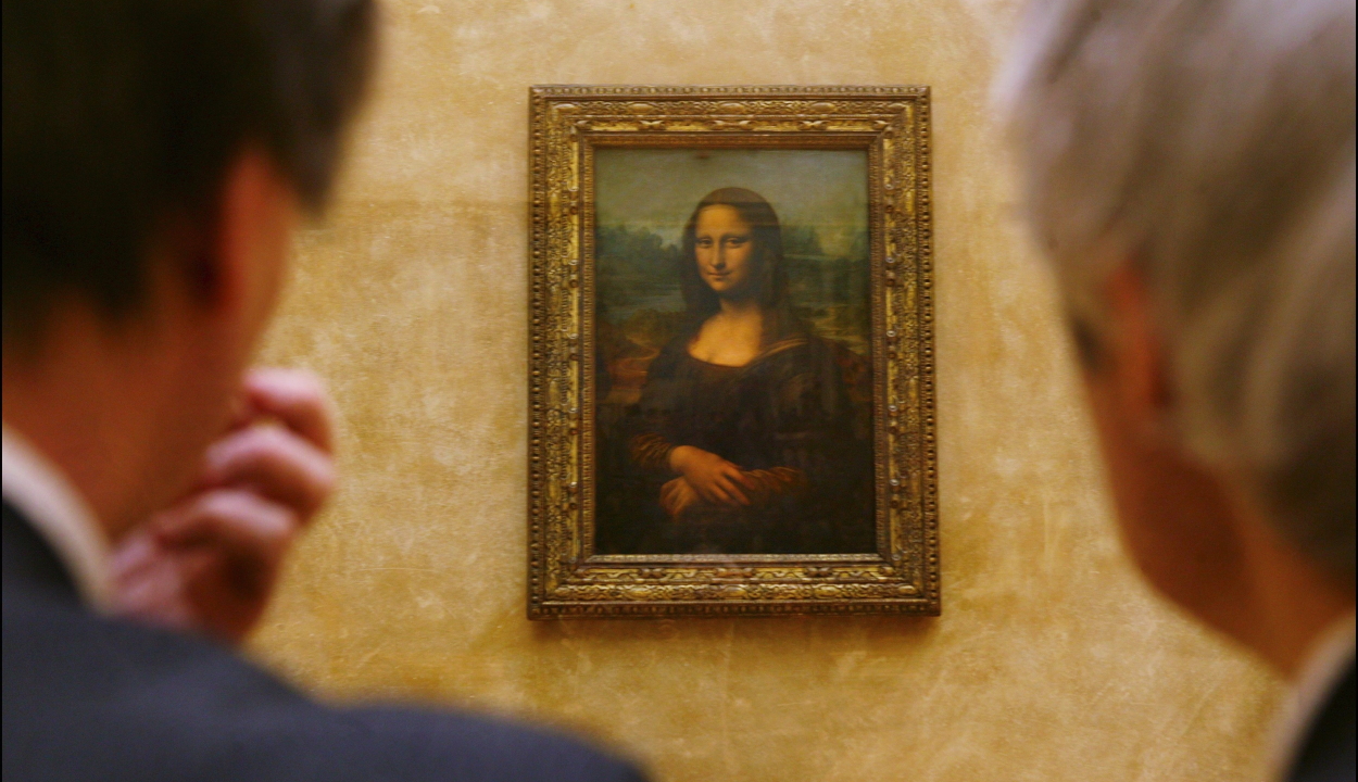 Akinek minden pénzt megért, hogy védőüveg nélkül lássa a Mona Lisa festményt