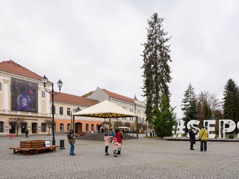 Négy ezrelék fölé emelkedett a fertőzöttségi ráta Sepsiszentgyörgyön