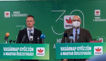 Szijjártó: jót tenne a magyar-román viszonynak, ha az RMDSZ erősebb lenne a parlamentben