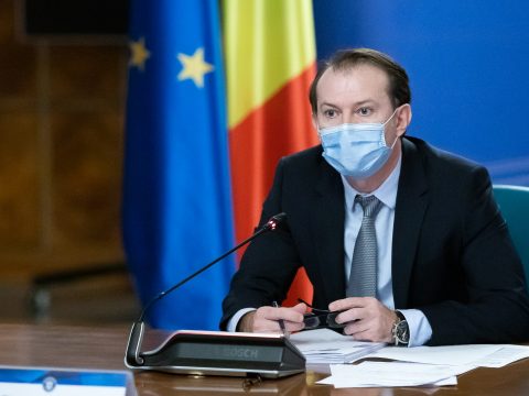 Cîţu: nem szerepel egyetlen, kötelező oltásról szóló tervezet sem a kormány napirendjén
