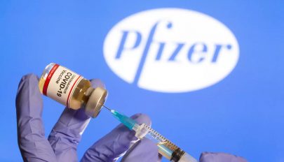 Az EU aláírta a Pfizerrel a további 1,8 milliárd adag oltóanyagra vonatkozó harmadik szerződést