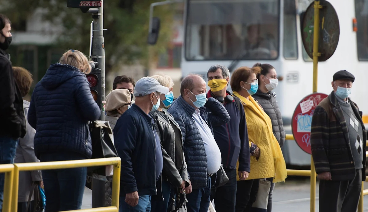 Brassóban mindenhol kötelező a védőmaszk viselése