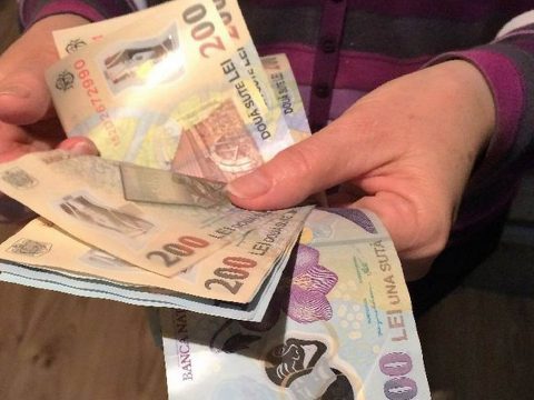 A bruttó minimálbér emelését sürgeti a PSD