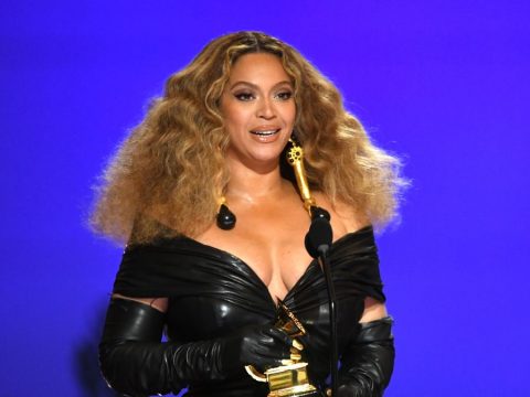 Beyoncé lett a legtöbb díjat begyűjtő női előadó a Grammy történetében