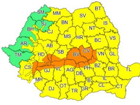 Bőséges csapadékra, hóviharokra, erős szélre figyelmeztetnek a meteorológusok