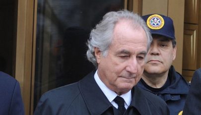 Meghalt Bernie Madoff, a leghíresebb piramisjátékos