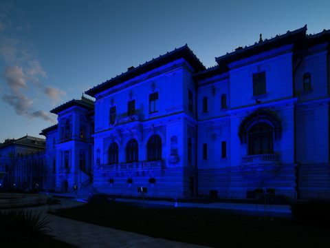 Autizmus világnapja: kék megvilágítást kap péntek este az államelnöki palota