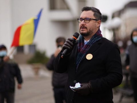 Írásbeli megrovásban részesítette Dan Tanasăt a képviselőház házbizottsága