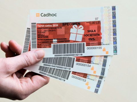 A posta fogja kikézbesíteni az 50 euró értékű vásárlási utalványokat