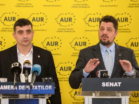 Az AUR megtámadta a közigazgatási bíróságon a kormány által bevezetett új korlátozásokat