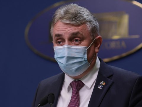 Belügyminiszter: tavaly mintegy tízezer külföldi jutott be illegálisan Romániába