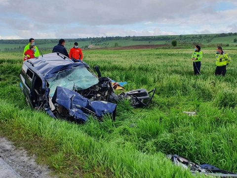 Négy baróti férfi halt meg egy Brassó megyében történt balesetben