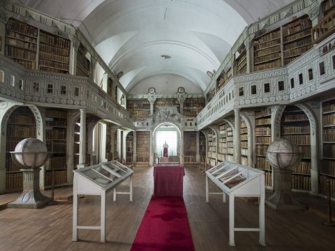 Jogerősen elutasította a legfelsőbb bíróság a Batthyáneum könyvtár visszaszolgáltatását
