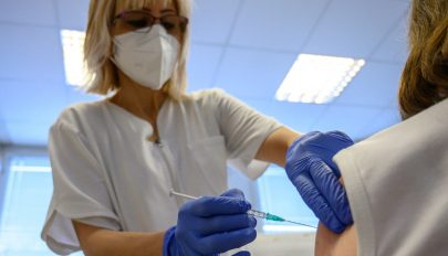 Rekordszámú, közel 120 ezer személyt immunizáltak az elmúlt 24 órában