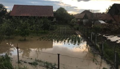 FRISSÍTVE: A megye több pontján okoztak gondot a heves esőzések