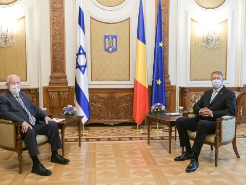 A Cotroceni-palotában fogadta Iohannis az izraeli elnököt