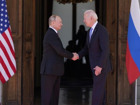 Putyin és Biden: egy nukleáris háborúnak nincsenek győztesei