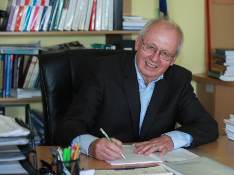 Vége az államilag támogatott kényszerszabadságnak