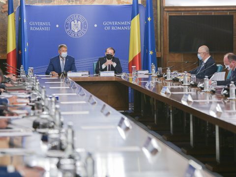A kormány elfogadta a Művelt Románia oktatási projektről szóló memorandumot