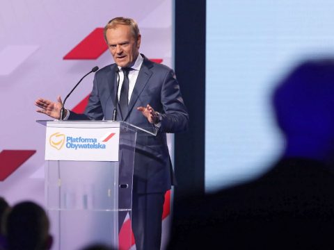 Donald Tusk távozik az Európai Néppárt éléről