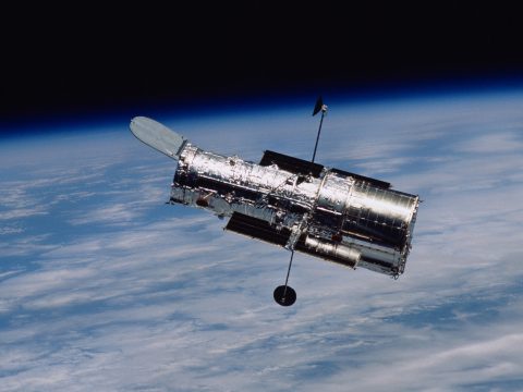 FRISSÍTVE: Megpróbálják megjavítani a Hubble űrteleszkópot