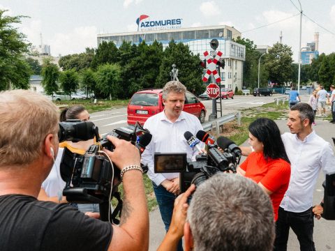 Népszavazást kezdeményez Marosvásárhely polgármestere az Azomureș vegyipari üzem sorsáról