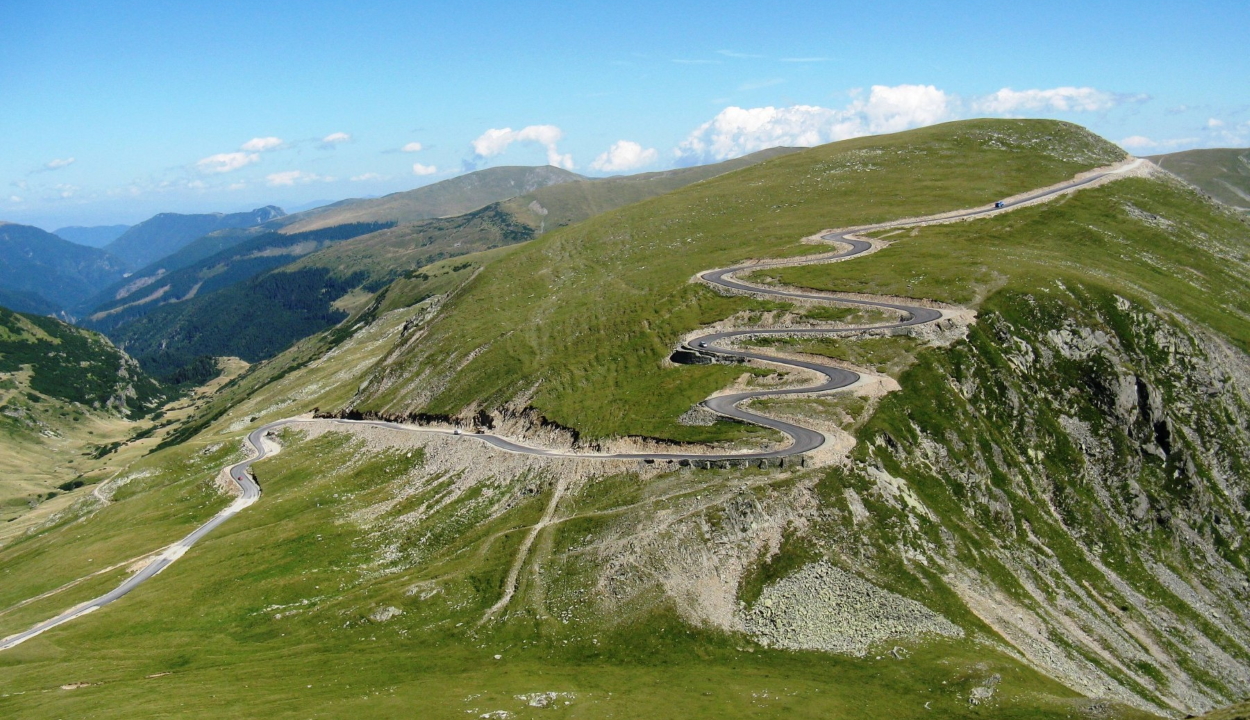 Oltóközpont nyílik a Transalpina legmagasabb pontján