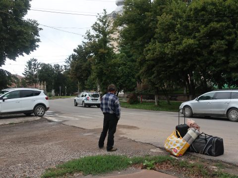 Kérdőre vonta az elöljárót