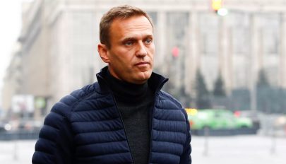 FRISSÍTVE: Navalnijt bűnösnek találták csalásban és egy bíró megsértésében