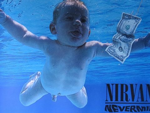 Gyerekpornográfia miatt perel a Nirvana albumának borítóján szereplő férfi
