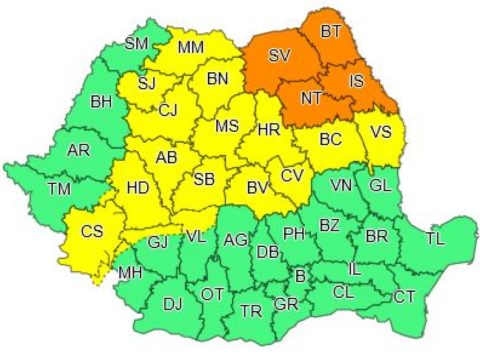 Zivatarokra és nagy mennyiségű csapadékra figyelmeztetnek a meteorológusok