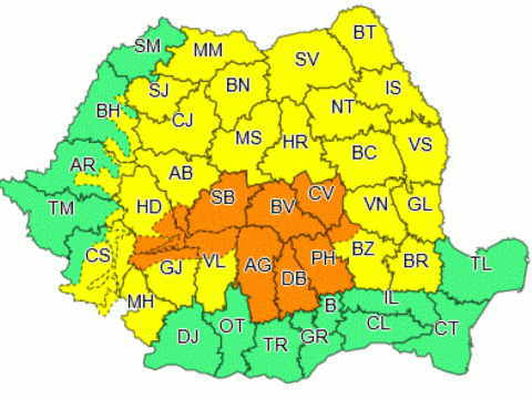 Másodfokú esőriadó van érvényben hétfőig több erdélyi megyében