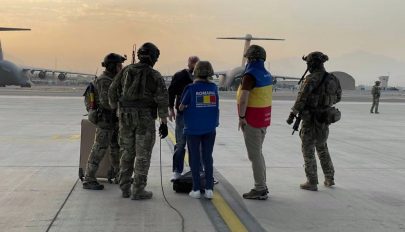 Egy román állampolgárt sikerült kihozni Kabulból a román katonai repülőgép fedélzetén