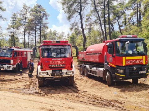 Újabb román tűzoltócsapat indul Görögországba