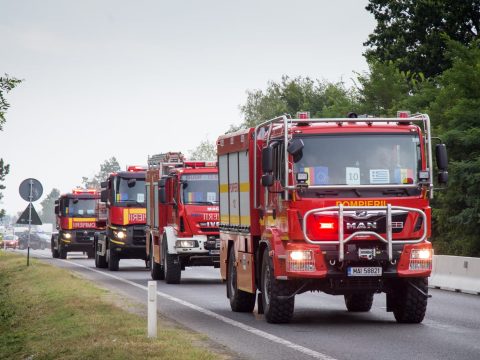 Több mint száz román tűzoltó indult Görögországba az erdőtüzek oltásában segíteni