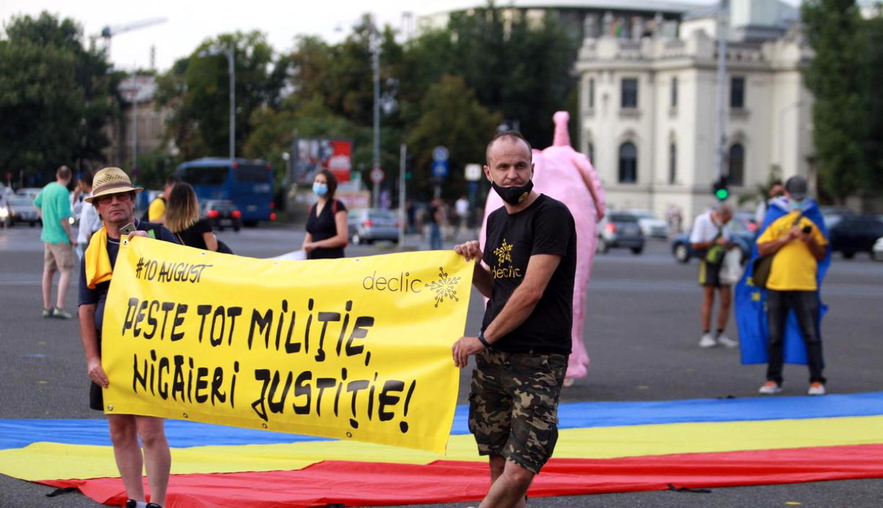 A felelősök elszámoltatásáért demonstráltak Bukarestben a diaszpóra-tüntetés évfordulóján