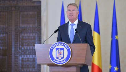 Iohannis: kötelezővé kell tenni a koronavírus elleni oltást az egészségügyben dolgozók számára