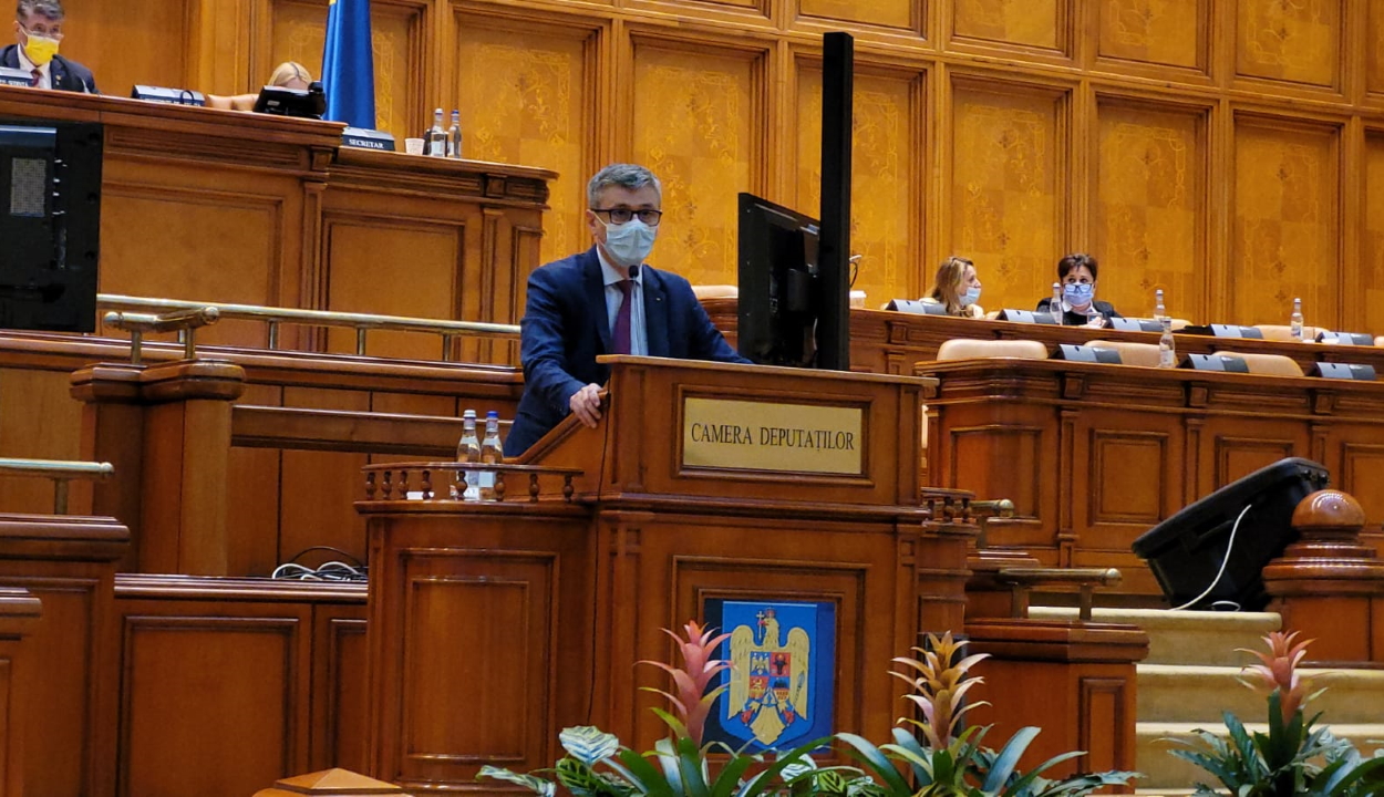 Elutasította a képviselőház az energiaügyi miniszter elleni egyszerű indítványt
