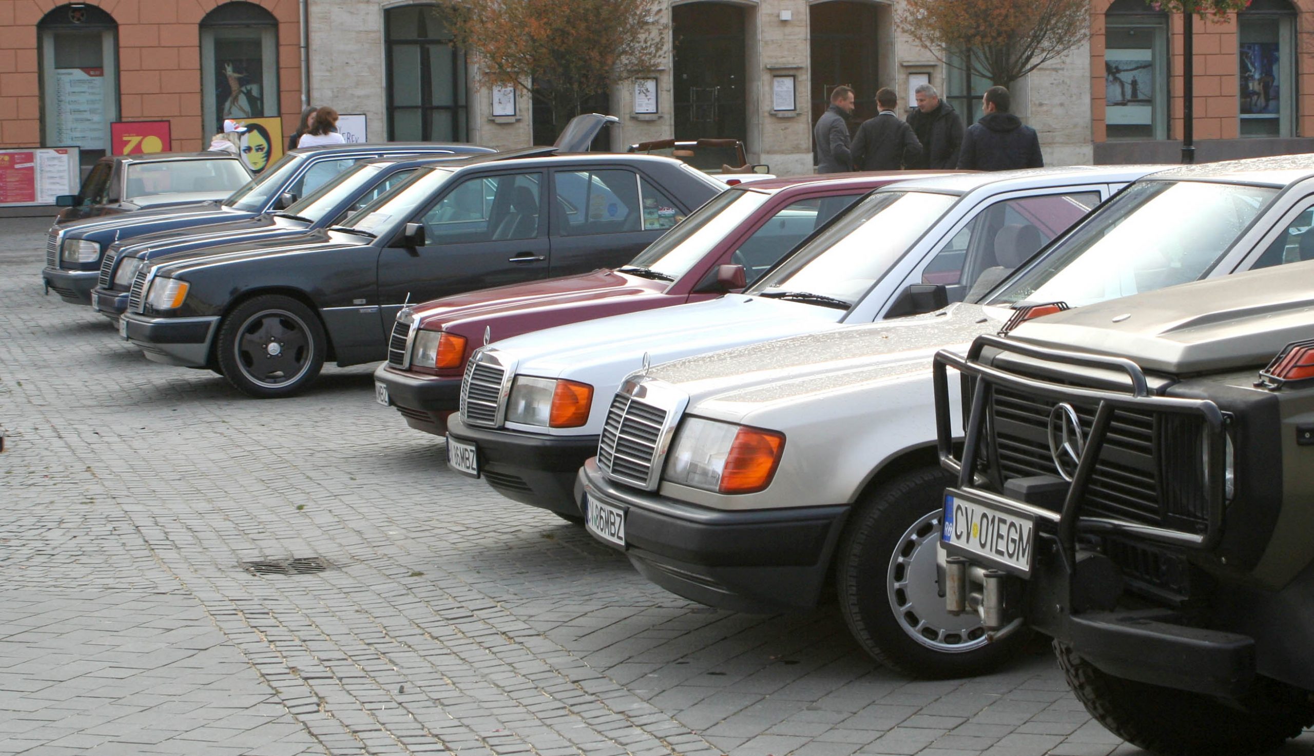 Őszi Retróparádé és Rally60