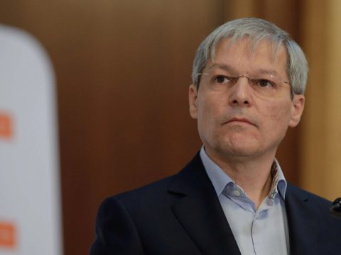 Cioloș: tovább kell lépni a múlt sérelmein