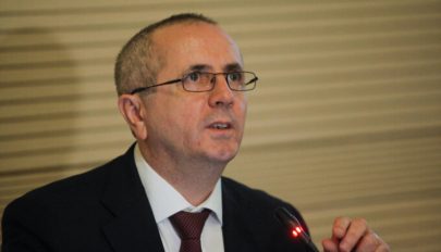 Fellépést sürget az oltásról félretájékoztató orvosok ellen a Román Orvosi Kamara elnöke