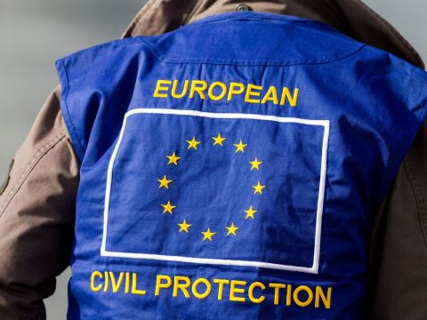 Az EU polgári védelmi mechanizmusán keresztül segíti Romániát a járványhelyzet kezelésében