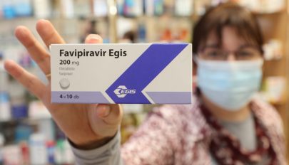 A Terapia gyógyszergyár 48.500 doboz favipiravirt adományozott a román államnak