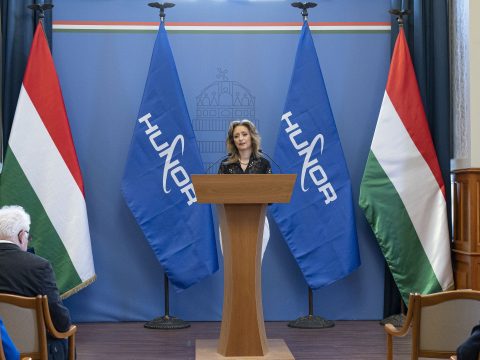 Szigorú feltételeknek kell megfelelniük a magyar űrhajós-jelölteknek