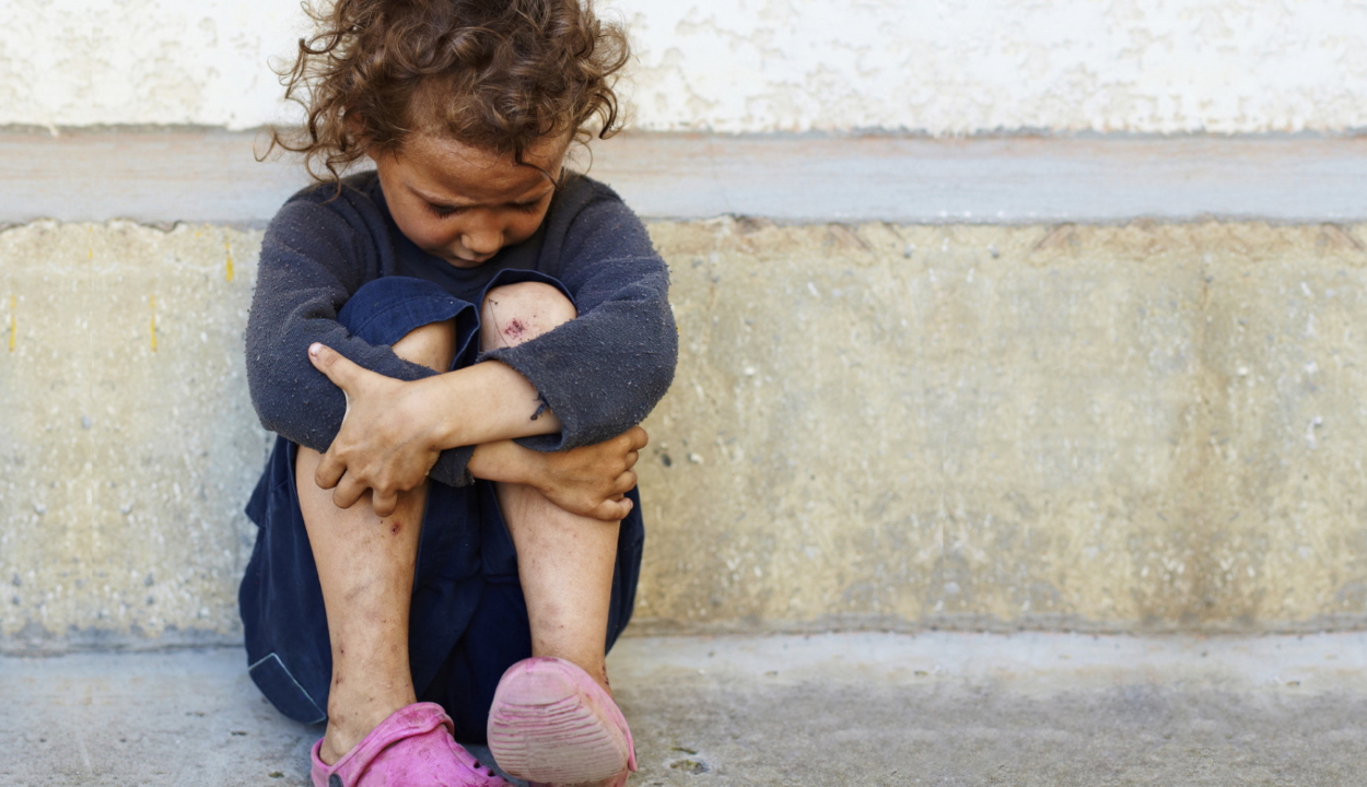 Eurostat: a romániai gyermekeket fenyegeti a legnagyobb arányban a szegénység