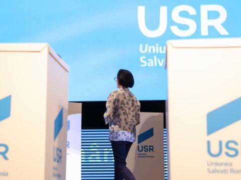 Nyolcan szállnak versenybe az USR elnöki tisztségéért