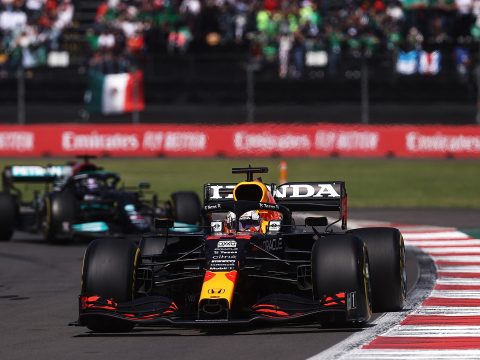 Forma-1: Verstappen nyert Mexikóban, és már 19 pont az előnye